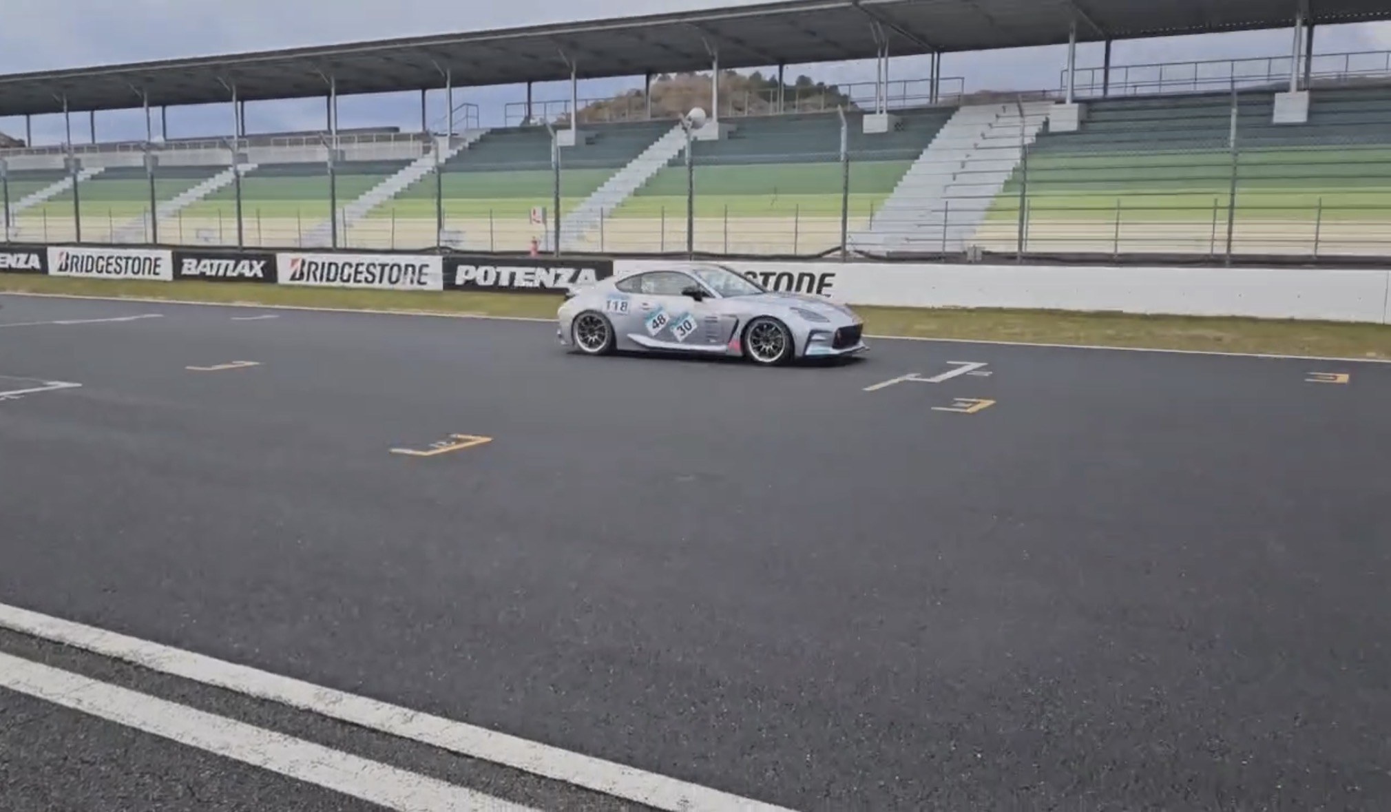 モータースポーツサポート 1